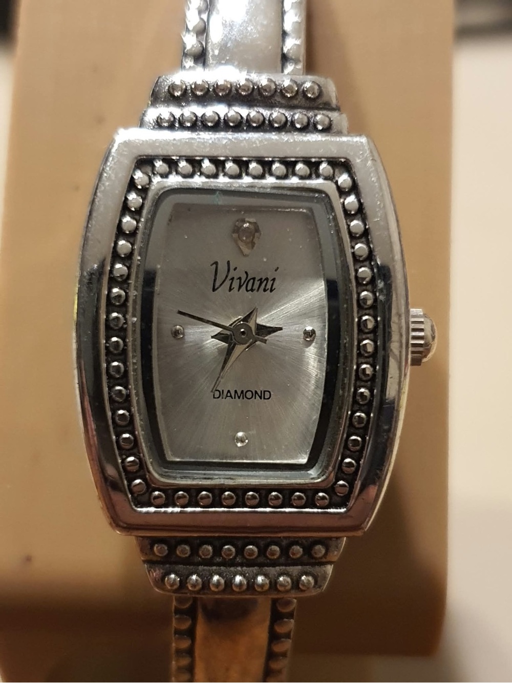 🦋10/$20🦋 Vivani Silver Accented Diamond Stainless Steel Women's Cuff Watch